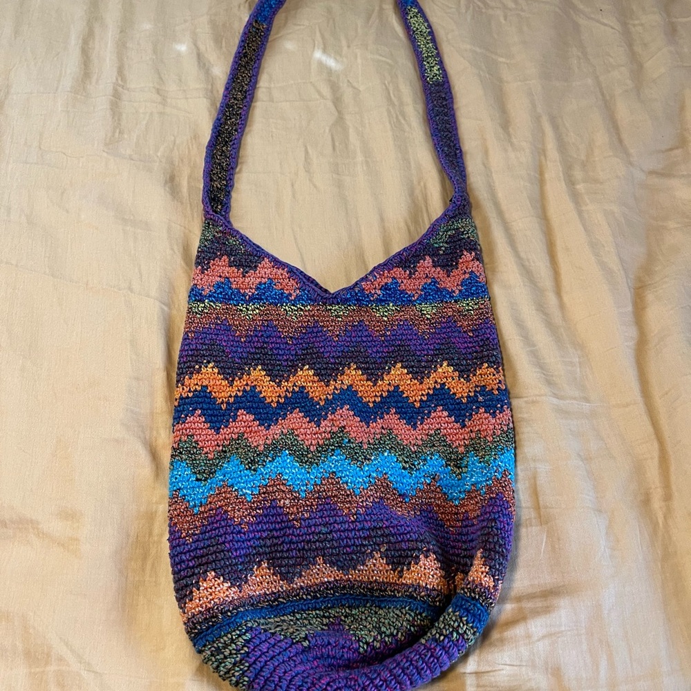 Crochet shoulder bag